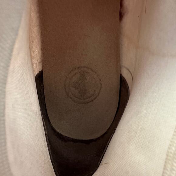 Charleston Shoe Co NWOB Liberty Snake Pull On Stretch Chelsea Stack Heel Boot 8 - Picture 6 of 8